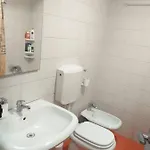 Guest house Chowdhury House Unit 2 *
