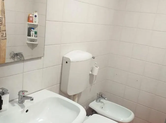 Maison d'hôtes Chowdhury House Unit 2 *