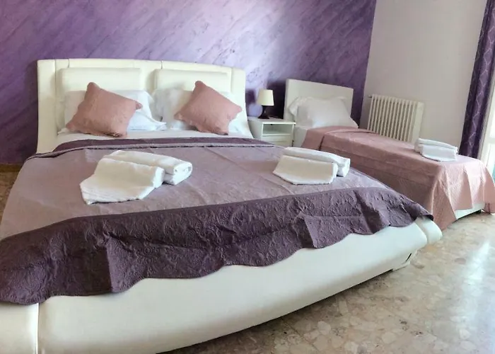 Chowdhury House Unit 2 * Mestre