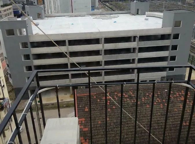 Maison d'hôtes Chowdhury House Unit 2 *