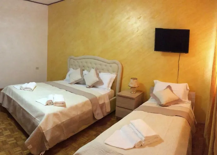 Chowdhury House Unit 2 *