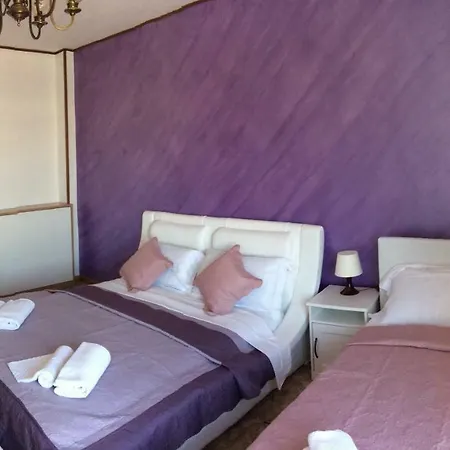 Chowdhury House Unit 2 * Mestre