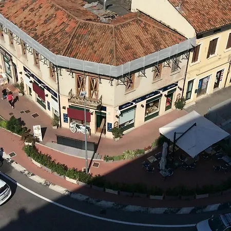 Chowdhury House Unit 2 *